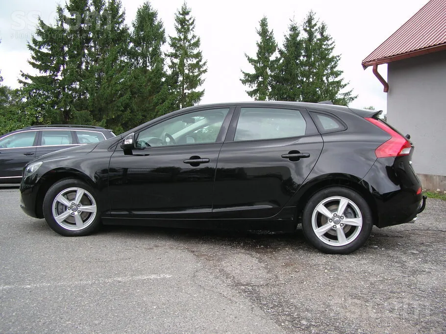 Volvo V40 2013 photo 4