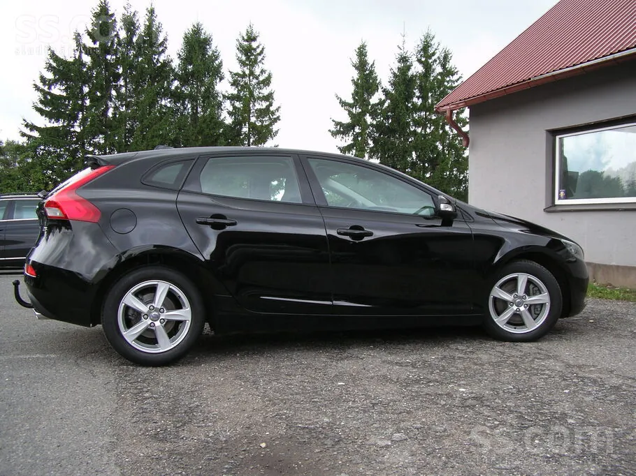 Volvo V40 2013 photo 3