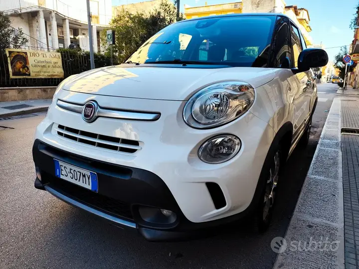 Fiat 500L 2013 photo 3