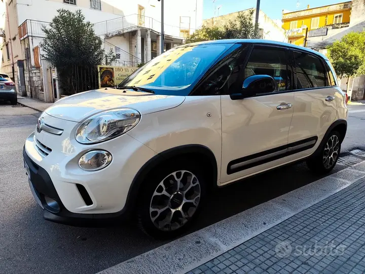 Fiat 500L 2013 photo 4