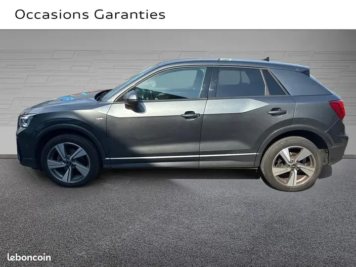 Audi Q2 2023 photo 2