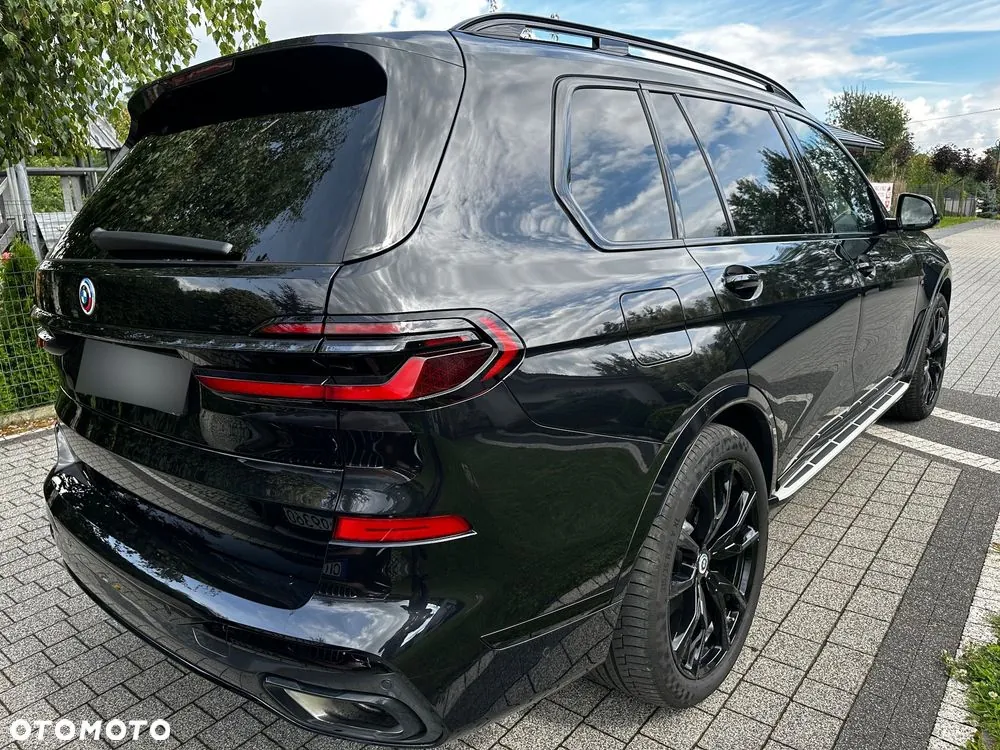 BMW X7 2023 photo 5