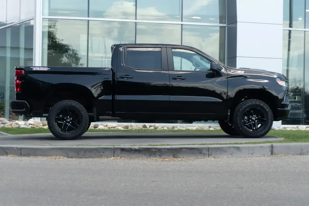 Chevrolet Silverado 1500 2026 photo 3