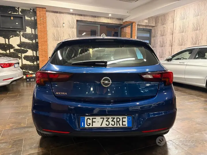 Opel Astra 2021 photo 5