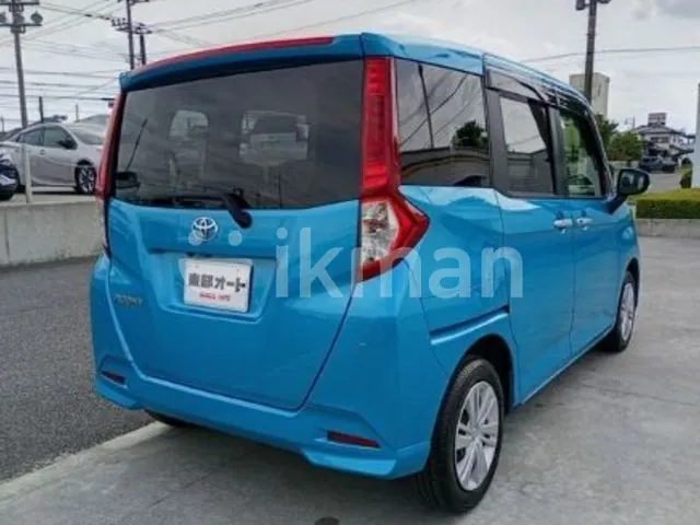 Toyota Roomy 2024 photo 4