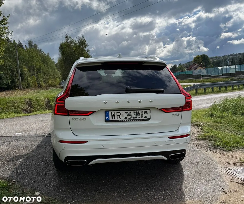 Volvo Xc 60 2018 photo 4