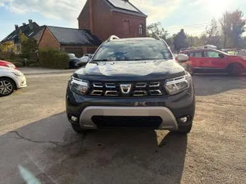 Dacia Duster 2022 photo 2