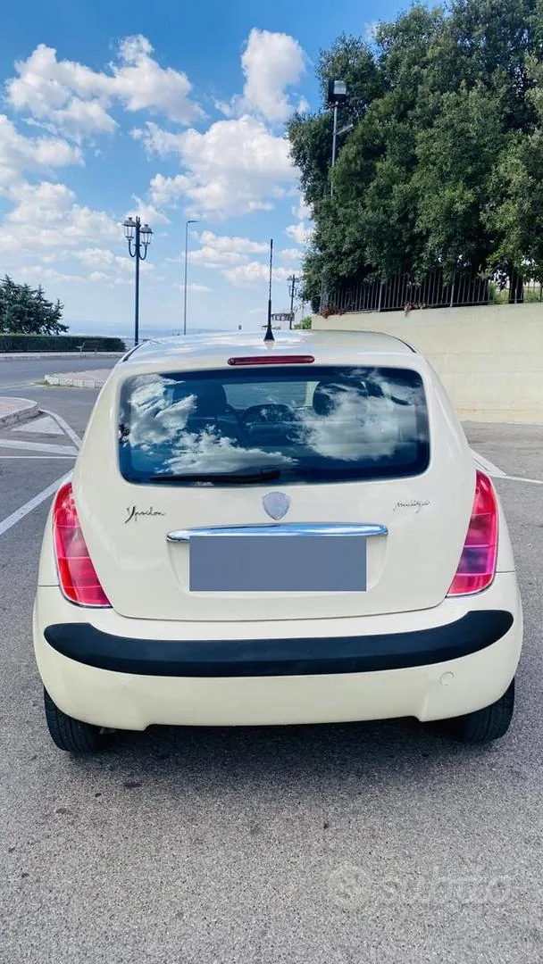 Lancia Ypsilon 2006 photo 4
