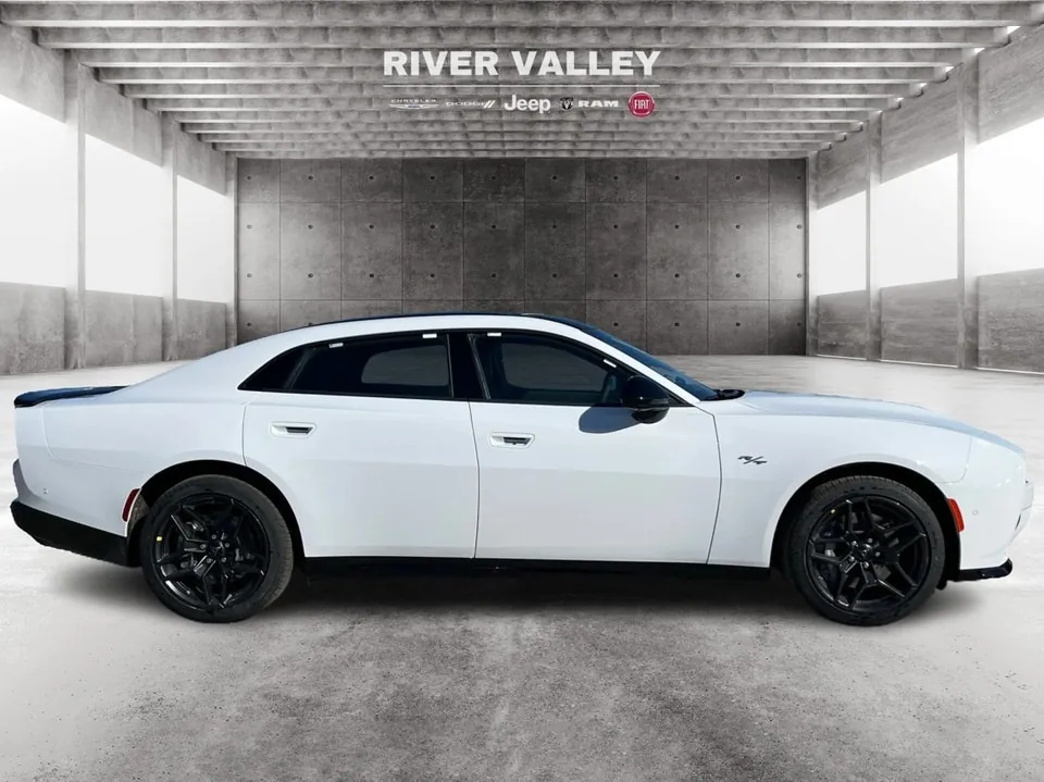 Dodge Charger 2026 photo 2