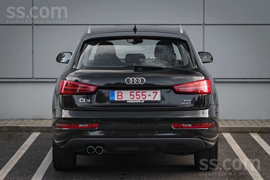 Audi Q3 2015 photo 5