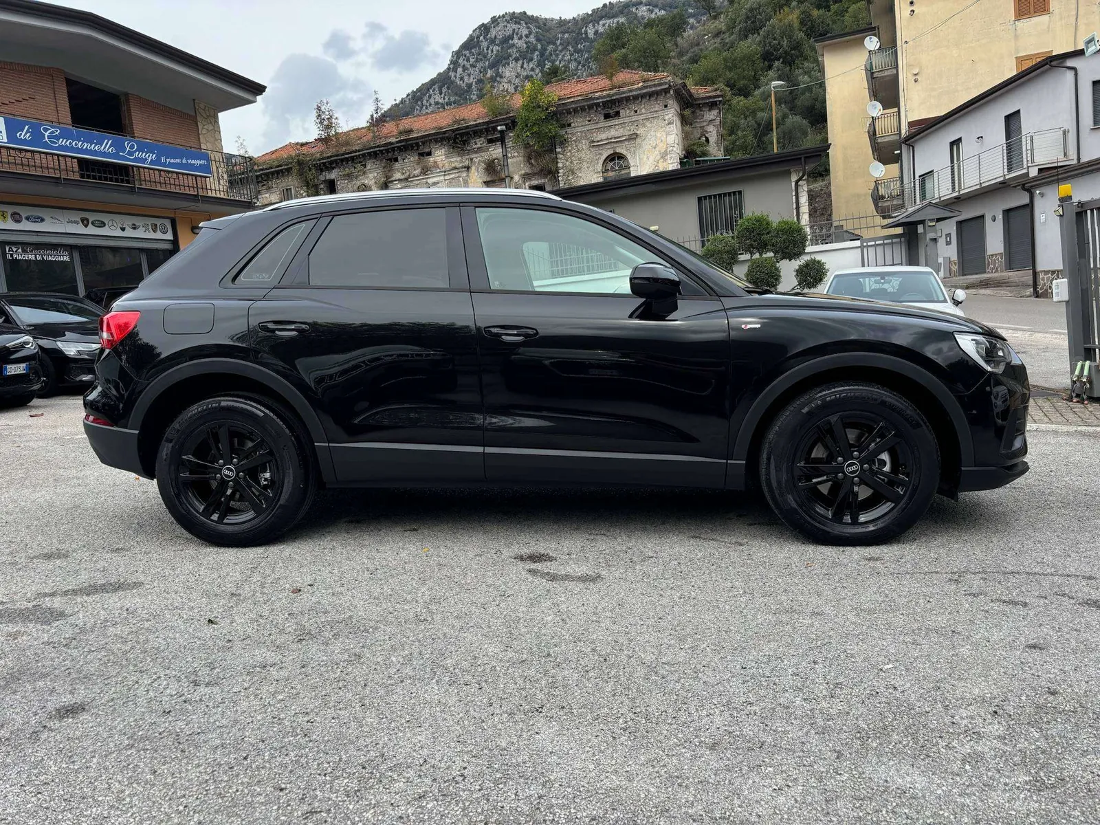 Audi Q3 2022 photo 5