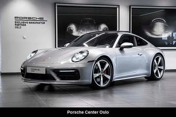 Porsche 911 Carrera 4S