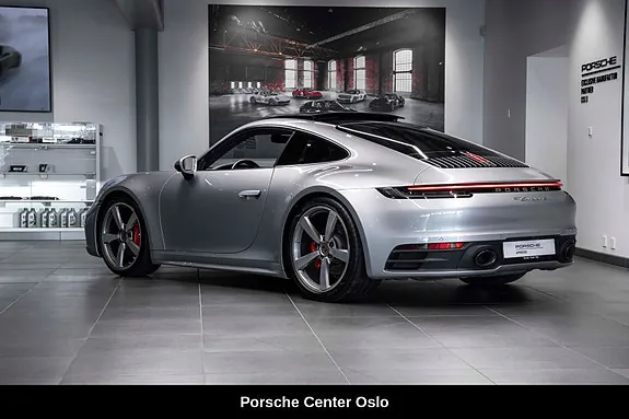 Porsche 911 Carrera 4S 2020 photo 3