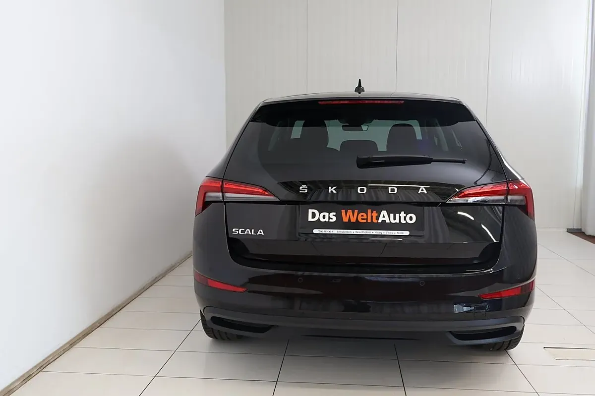 Skoda Scala 2023 photo 3