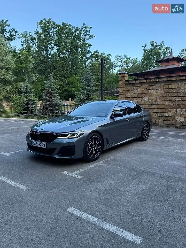 BMW 5 Series 2021 photo 4