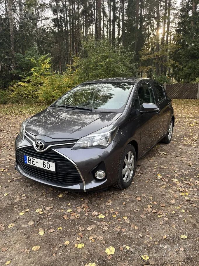 Toyota Yaris 2016 photo 2