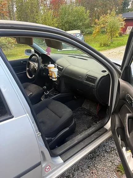 Volkswagen Golf Iv 2000 photo 3