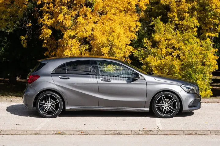 Mercedes-Benz A 180 2015 photo 3