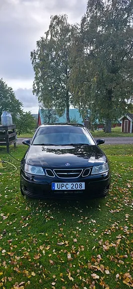 Saab 9-3 2004 photo 2