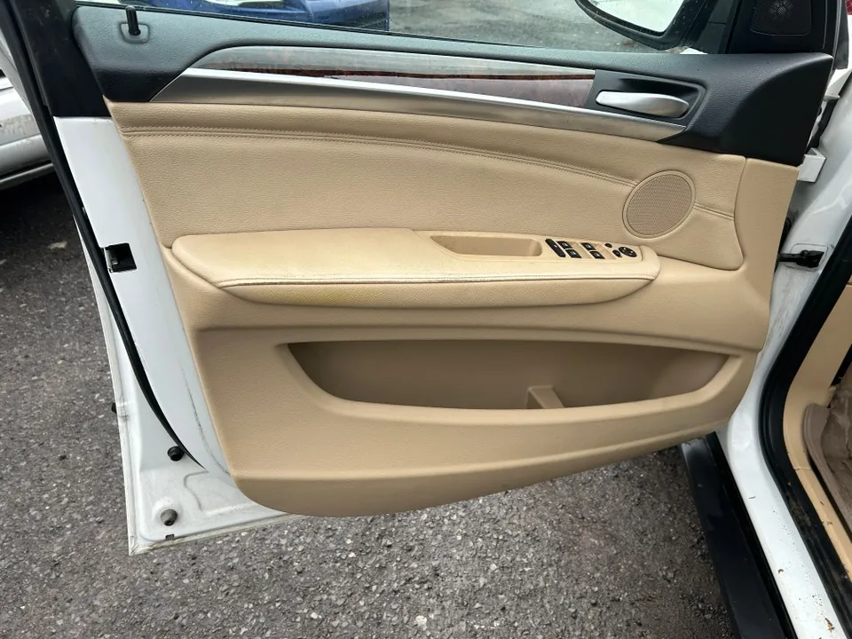 BMW X5 2011 photo 5