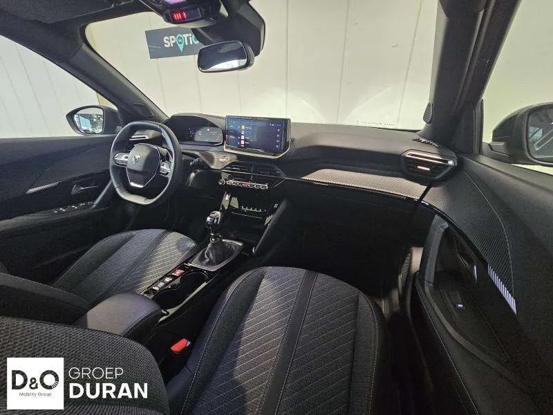 Peugeot 2008 2025 photo 2