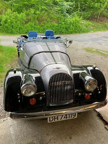 Morgan Plus 8 1975 photo 2