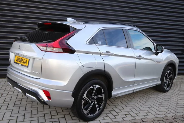 Mitsubishi Eclipse Cross 2024 photo 2
