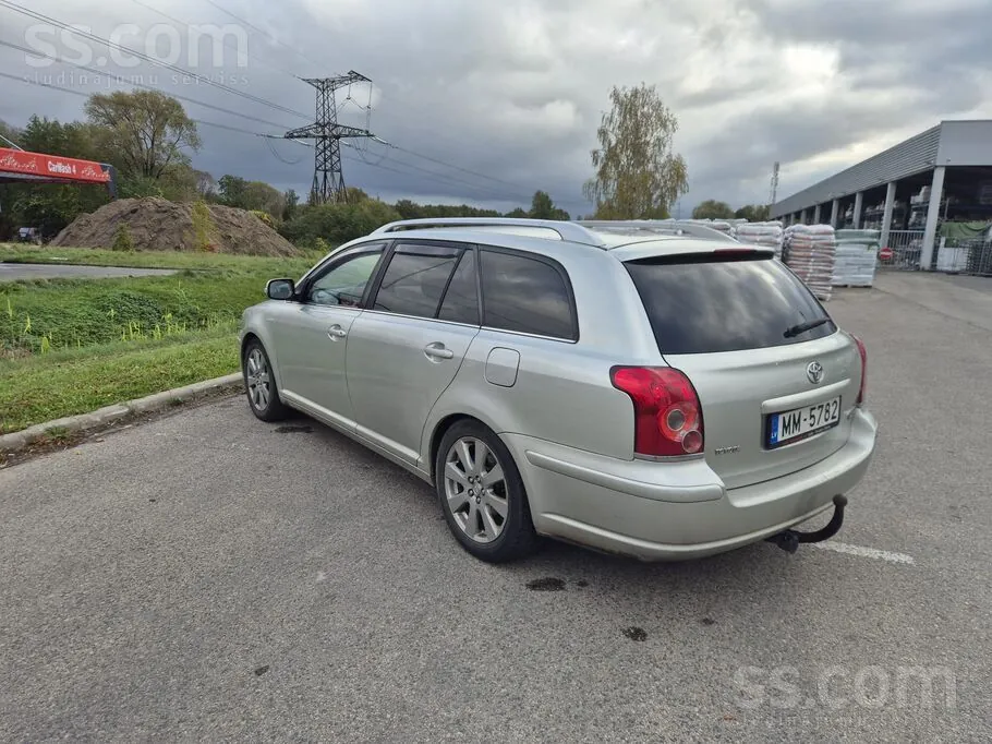 Toyota Avensis 2008 photo 4