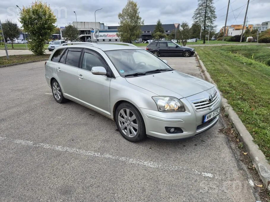 Toyota Avensis 2008 photo 2