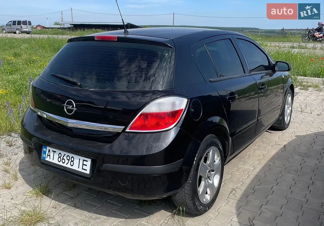 Opel Astra 2006 photo 2