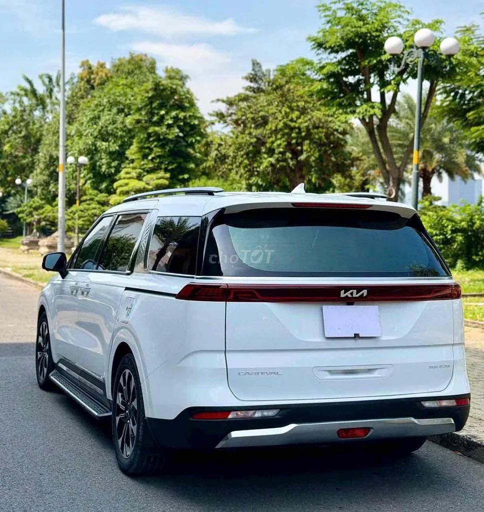 Kia Carnival 2024 photo 2