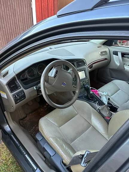 Volvo V70 2004 photo 5