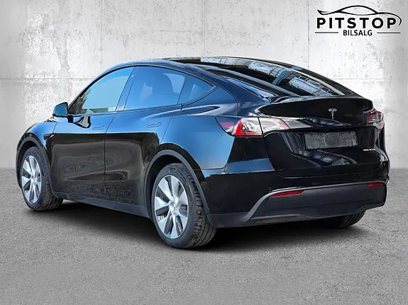 Tesla Model Y 2022 photo 4