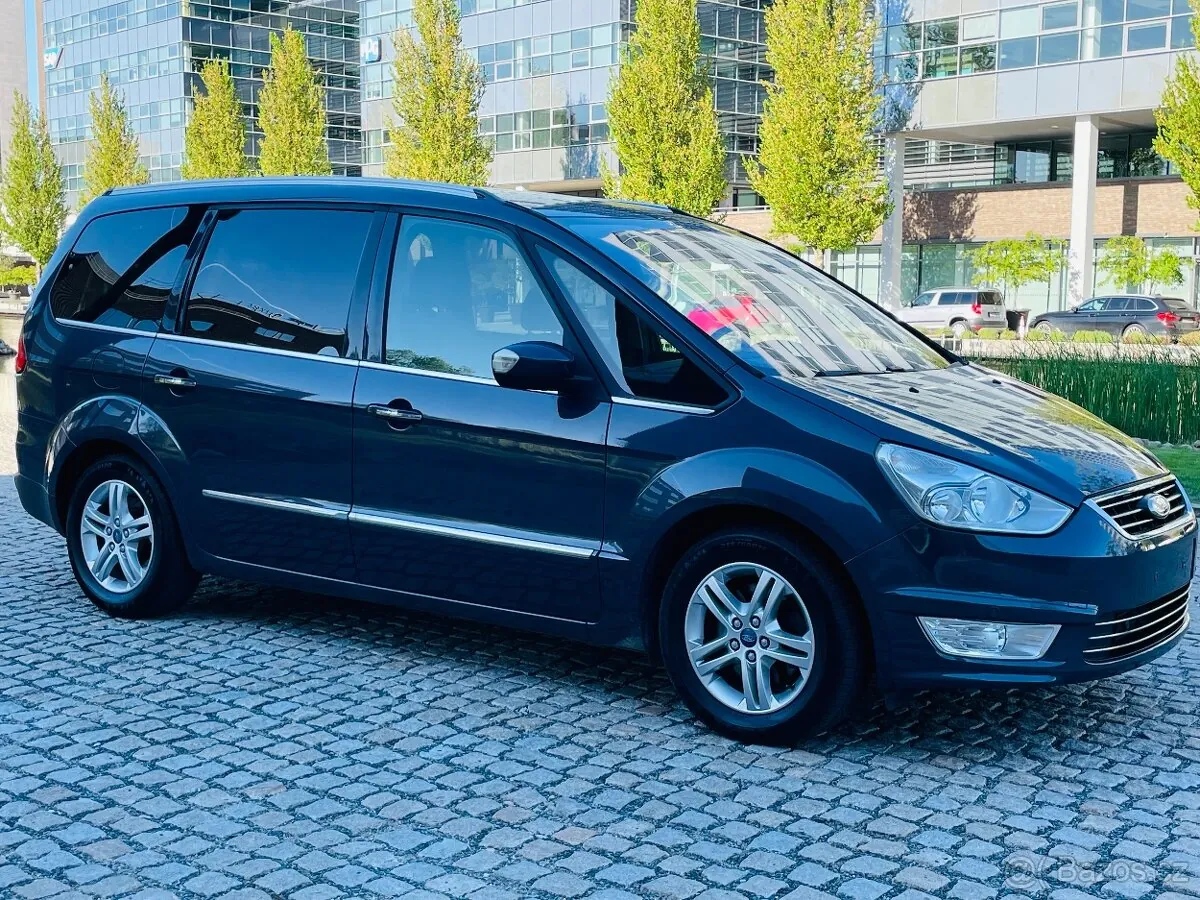 Ford Galaxy 2011 photo 5