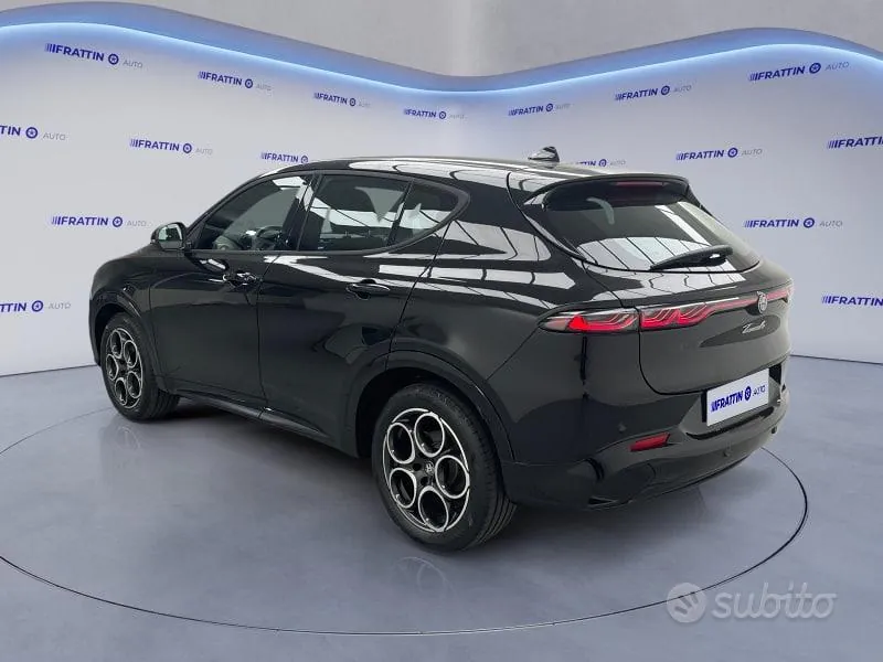 Alfa Romeo Tonale 2024 photo 2
