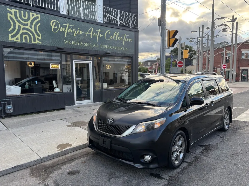 Toyota Sienna
