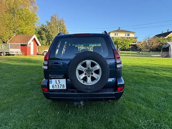 Toyota Land Cruiser 2004 photo 5