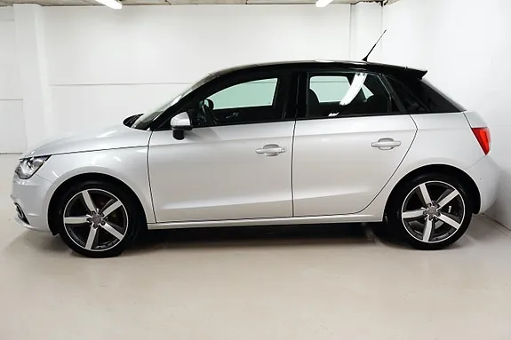 Audi A1 2013 photo 2