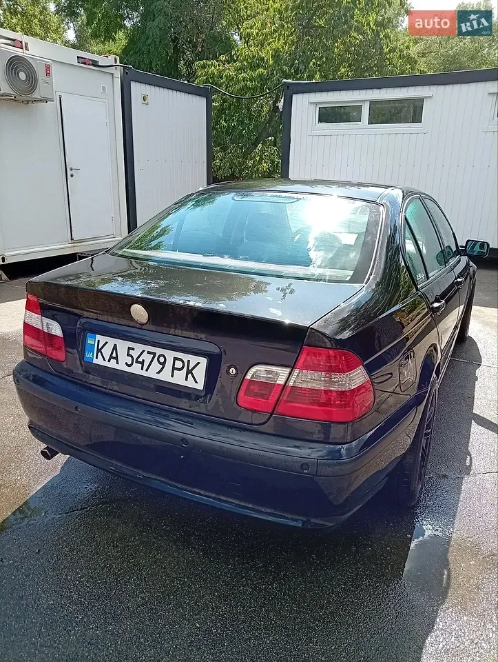 BMW 3 Series 2004 photo 3