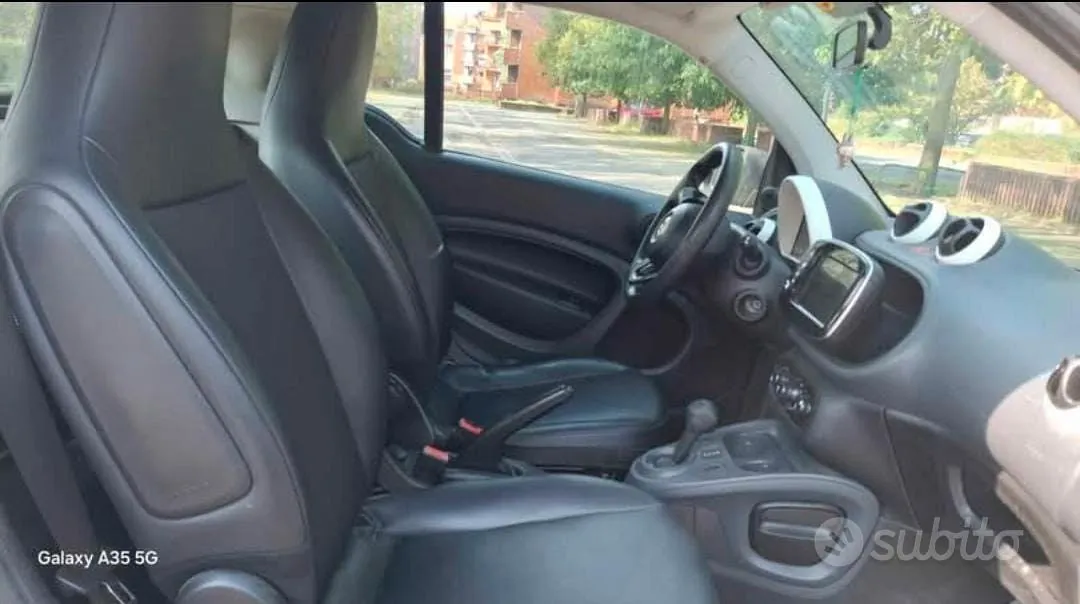 Audi Q3 2013 photo 5