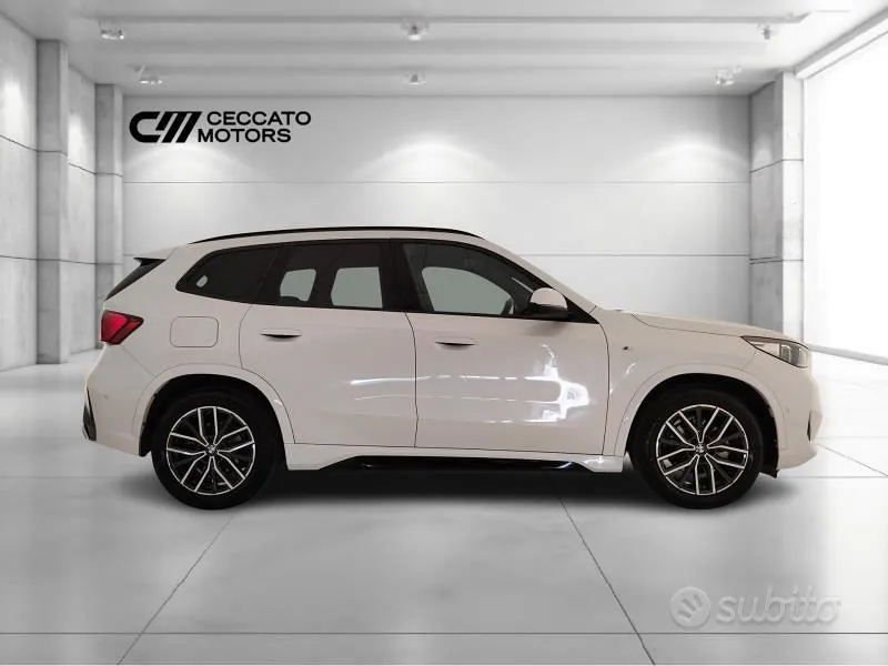 BMW X1 2024 photo 3