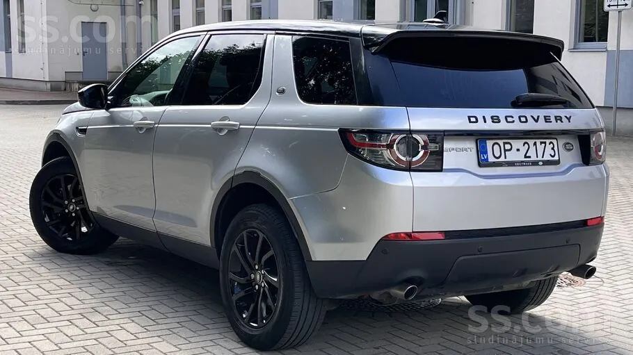 Land Rover Discovery Sport 2016 photo 4