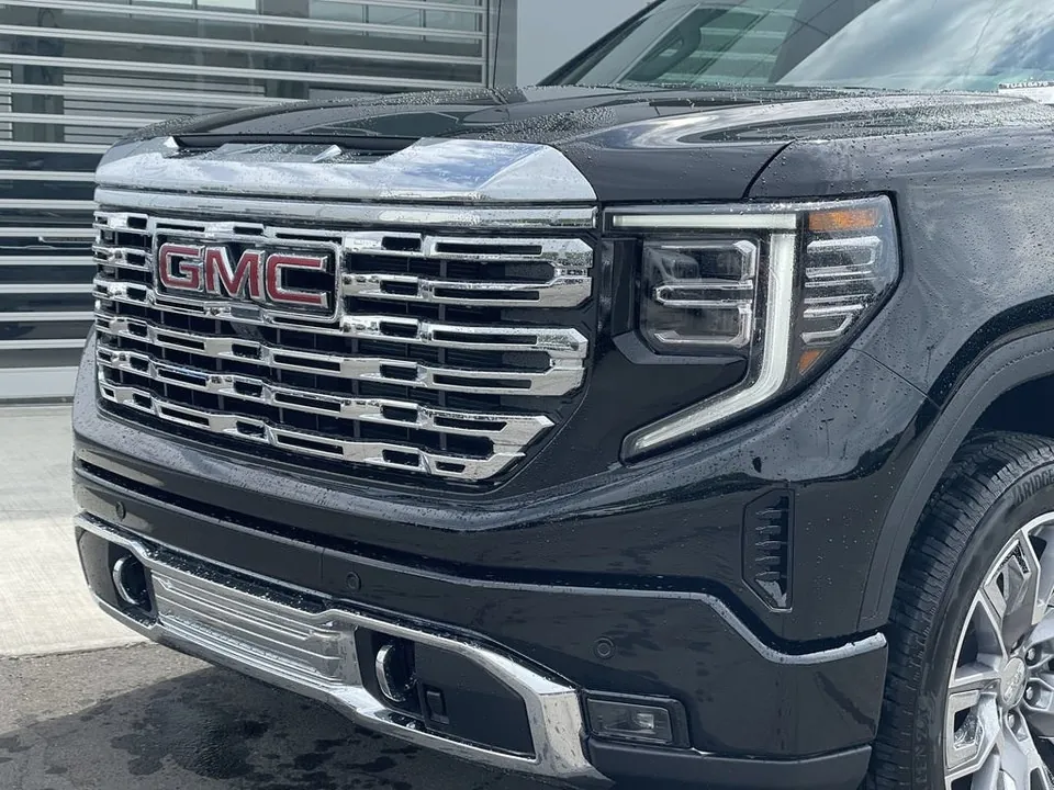 GMC Sierra 1500 2026 photo 2
