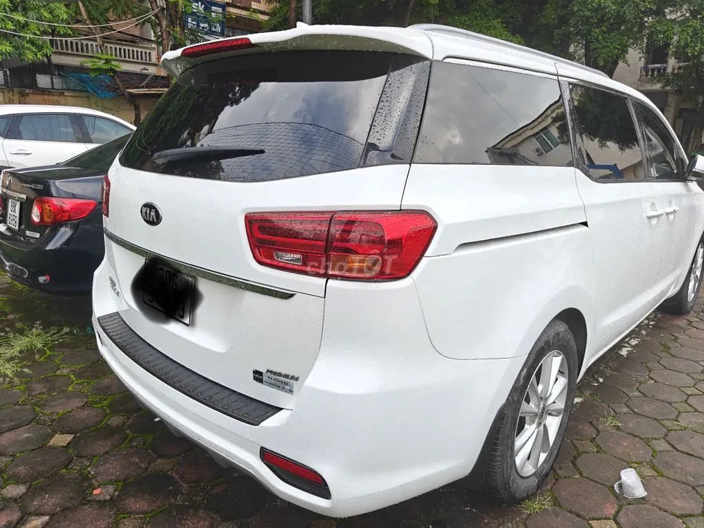Kia Sedona 2021 photo 3