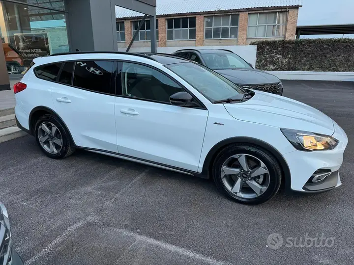 Ford Focus 2019 photo 5