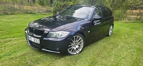 BMW 320I