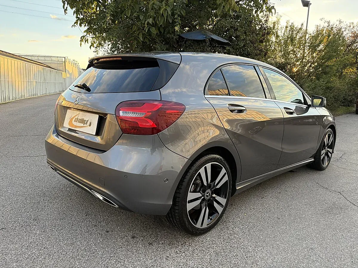 Mercedes-Benz A-Class 2017 photo 3