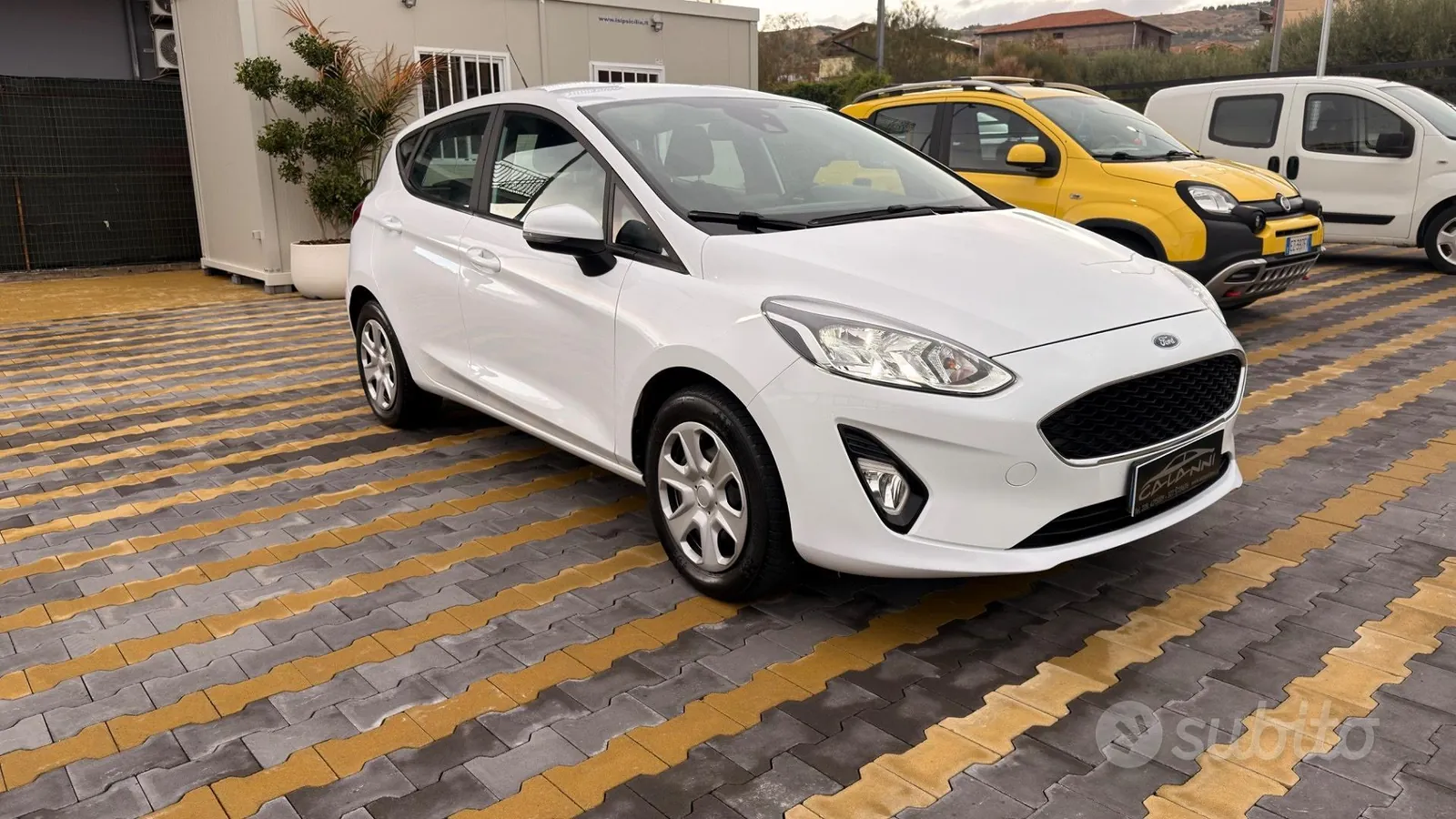 Ford Fiesta 2021 photo 2