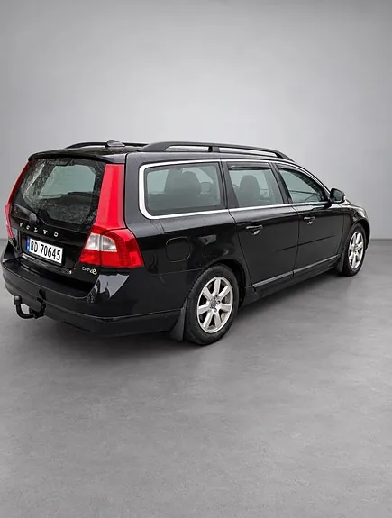 Volvo V70 2011 photo 3