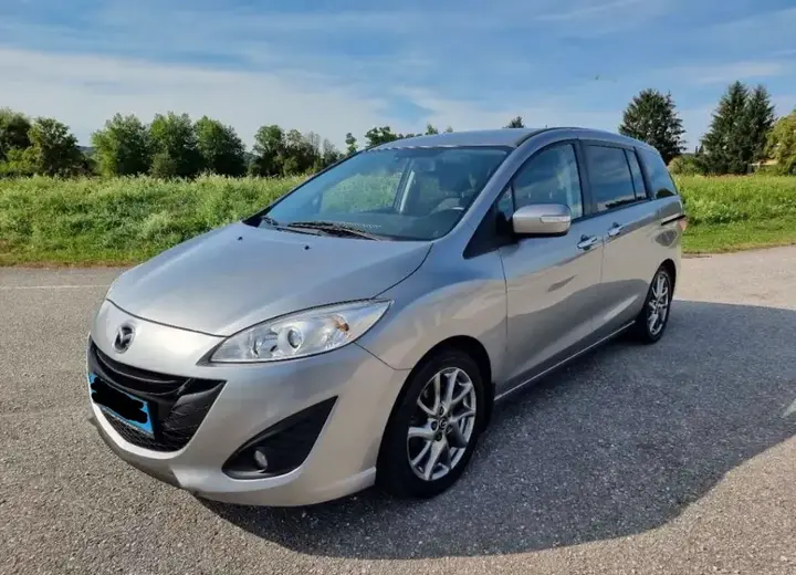 Mazda Mazda5